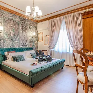 Altalena Luxury And Affittacamere Siena